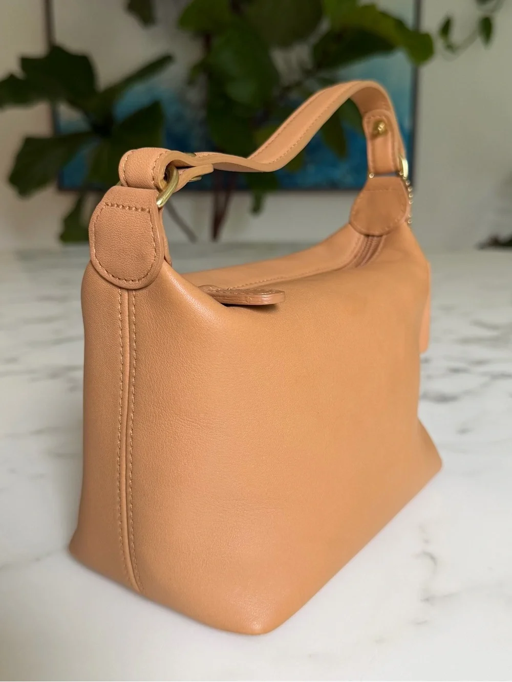 Coach Vintage Classic Pouch 6929 Camel Tan Leather Convertible Demi Bag Pochette